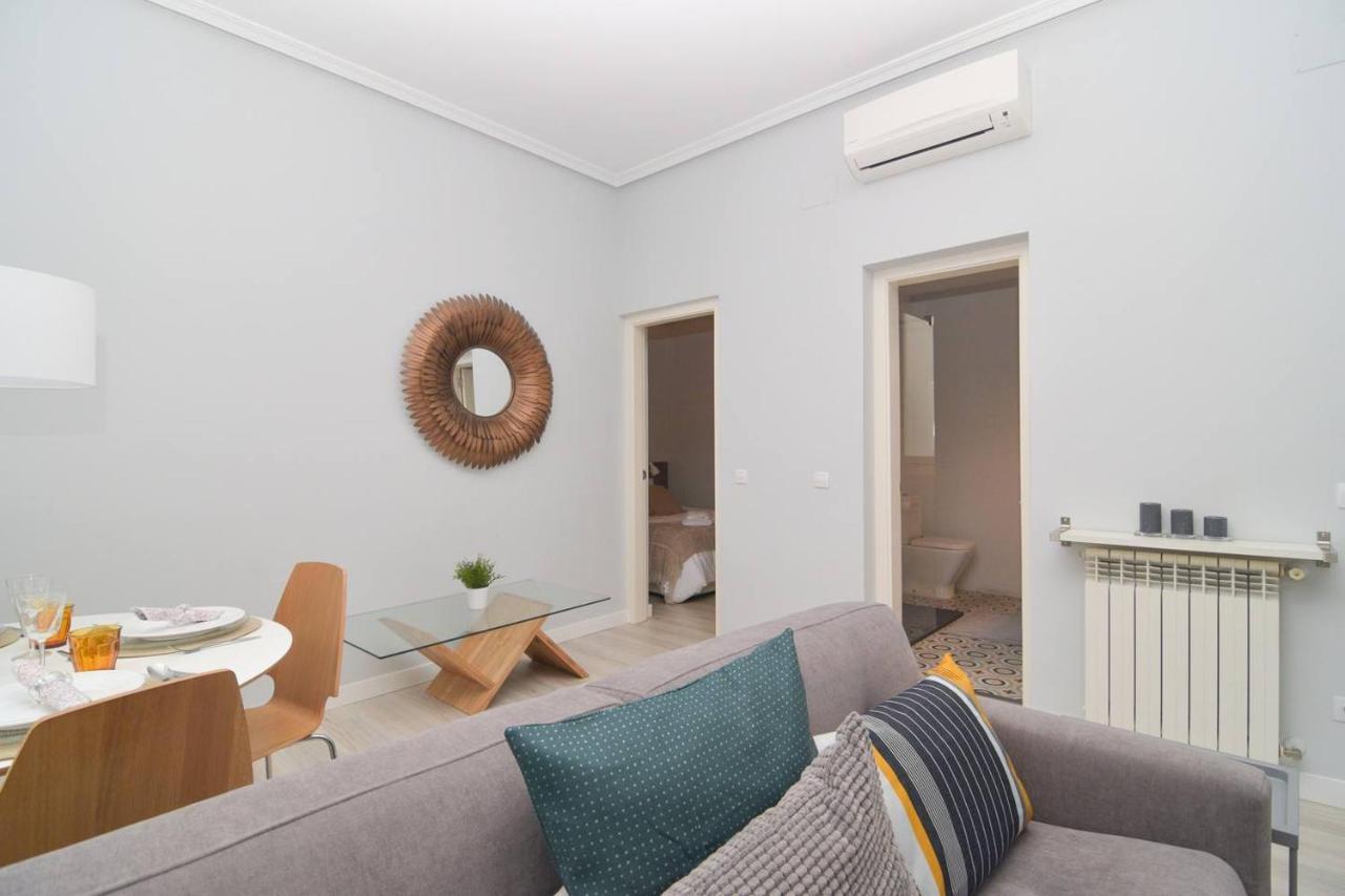 Bright Apartment In La Latina By Batuecas Madrid Eksteriør billede